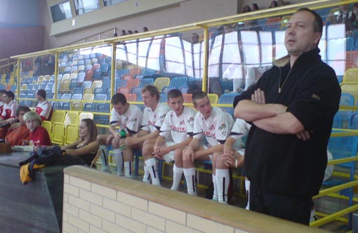 Drużyna Kupczyk U21 z trenerem
