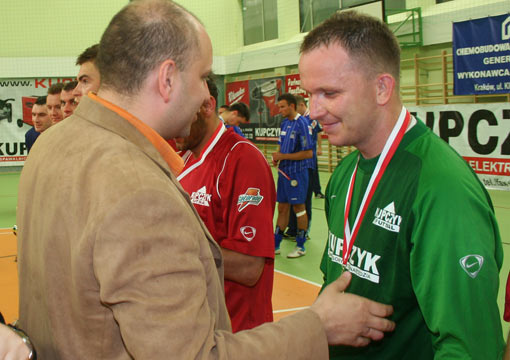 Krzysztof Filipczak po zdobyciu gola w półfinale Pucharu Polski w 2008 roku z Hurtapem